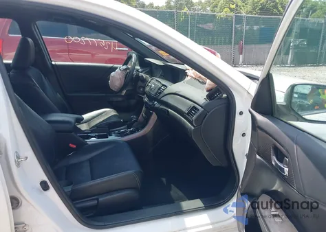 2016 Honda Accord Sport из США, поврежденный, VIN 1HGCR2F55GA013074